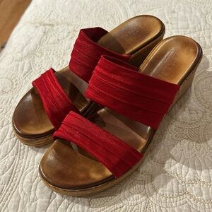 Red Wedge Slides